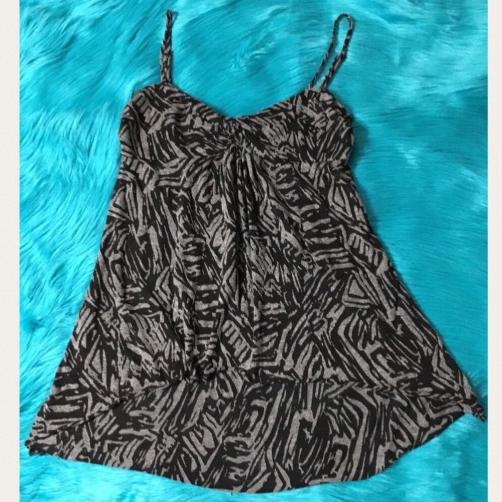 MP BLACK METROPARK.HIGH LOW KNOTTED FRONT TANK TOP